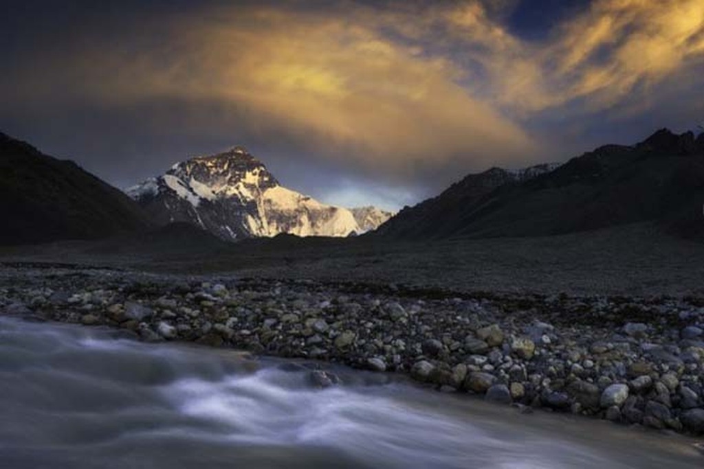 Эверест: 30 величественных фотографий. Величественные горы фото. Mount Everest is High Mountain in the World.