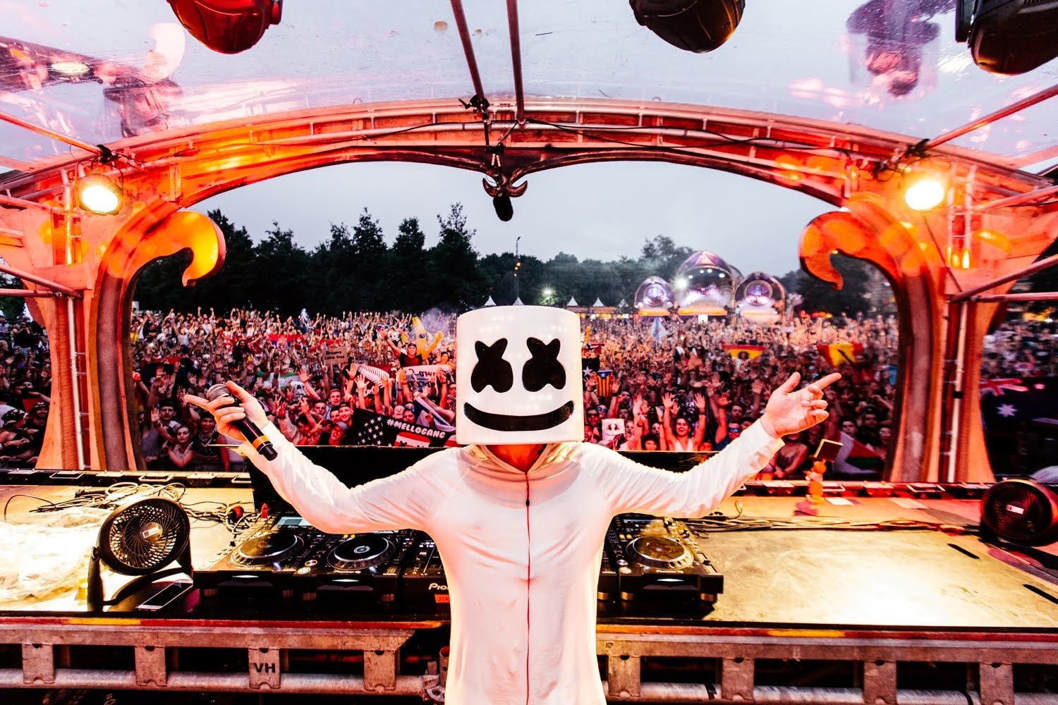 Dj Marshmello Tomorrowland Image ID 141704 Image Abyss