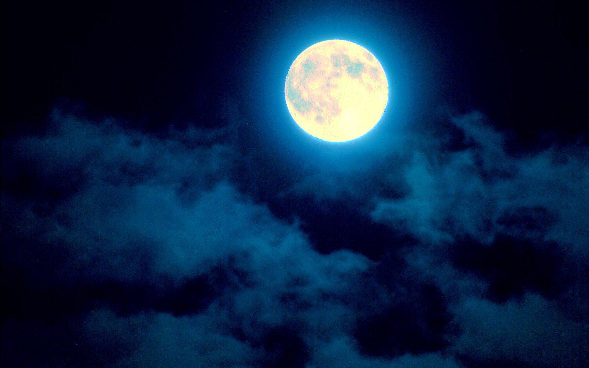 Full Moon In Blue Night Sky Image - Id: 148693 - Image Abyss