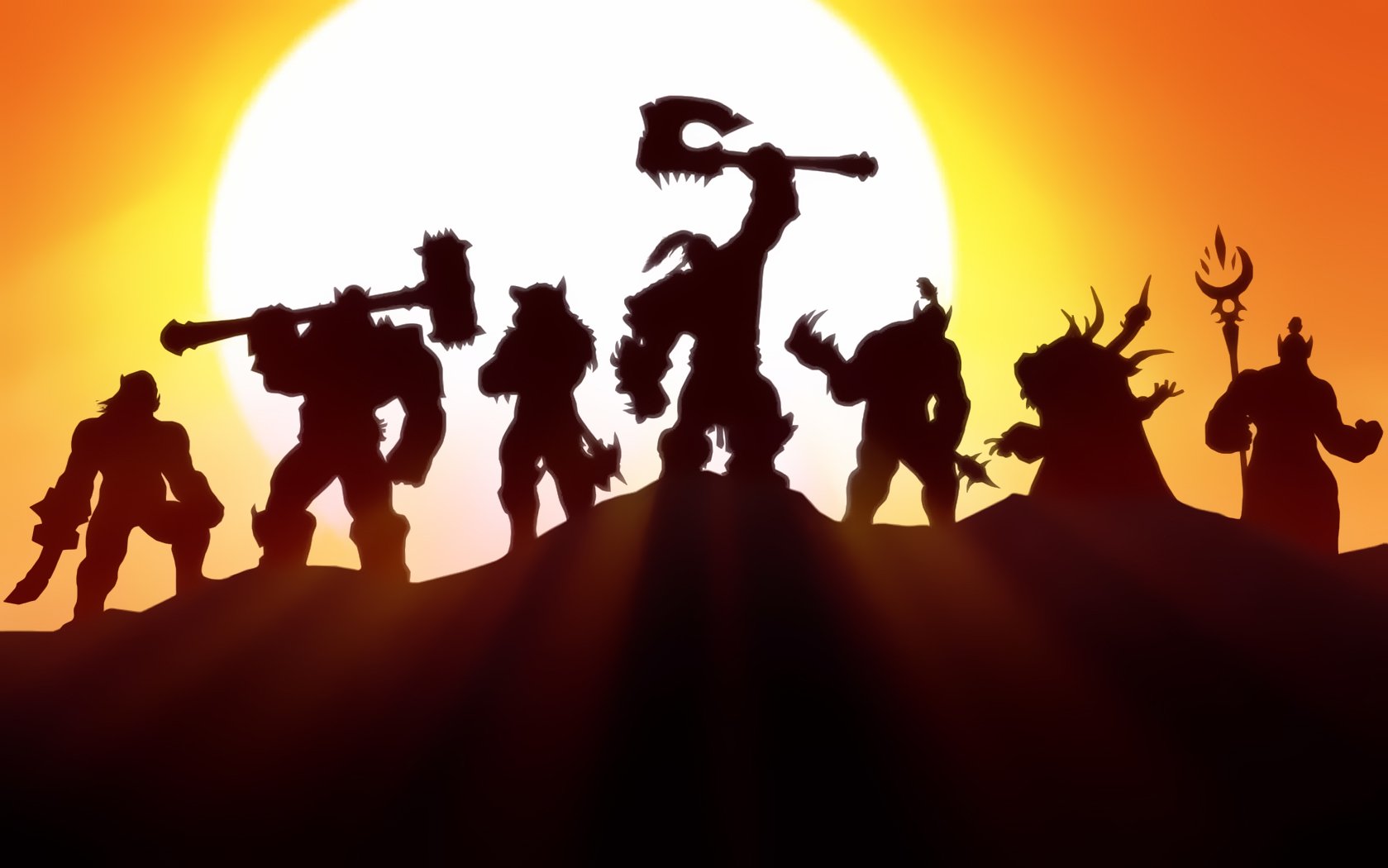 Silhouettes of armed heroes and orcs on a ridge against a blazing sun - video game scene from World of Warcraft: Warlords of Draenor