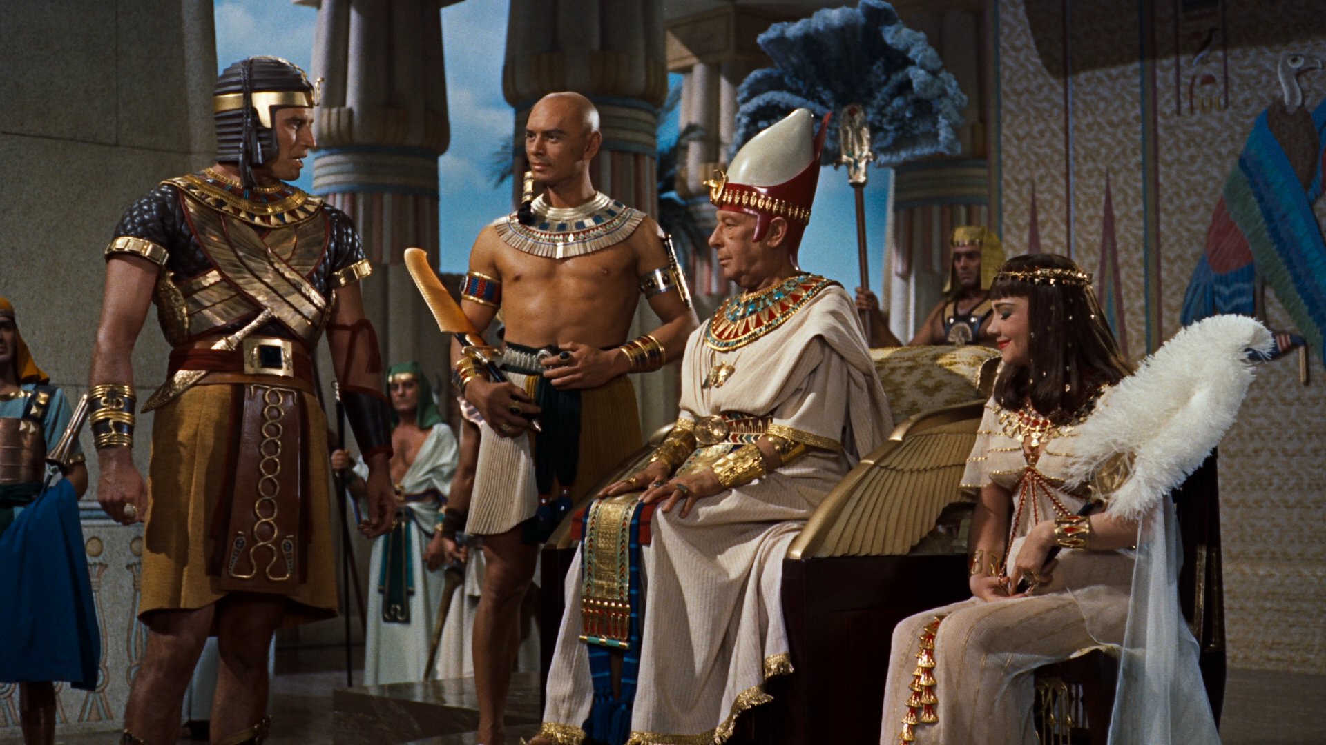 Вельможа отрывок. Камунра фараон Египта. Костюм фараона РАМЗЕС принц Египта. The ten Commandments 1956. Фараон на троне в древнем Египте.