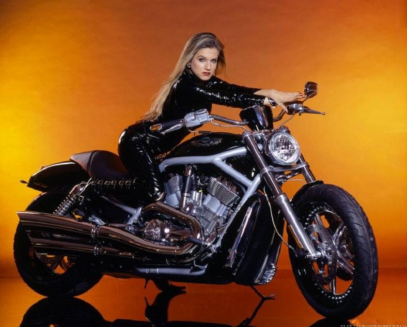 woman Girls & Motorcycles Image