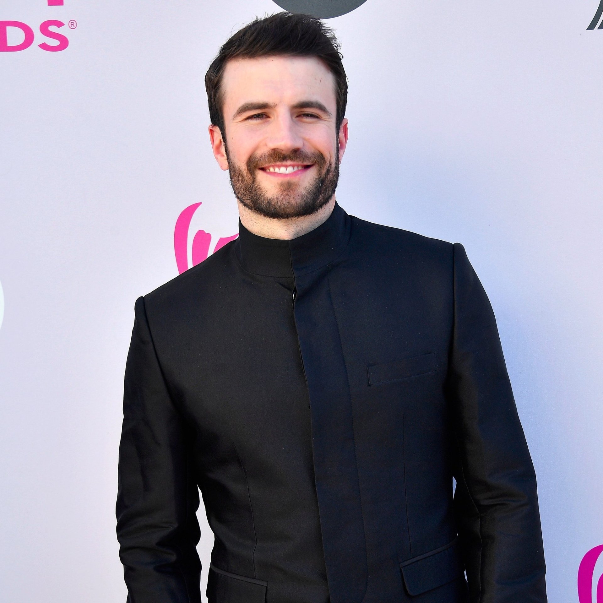 music Sam Hunt actor black suit Red Carpet Image