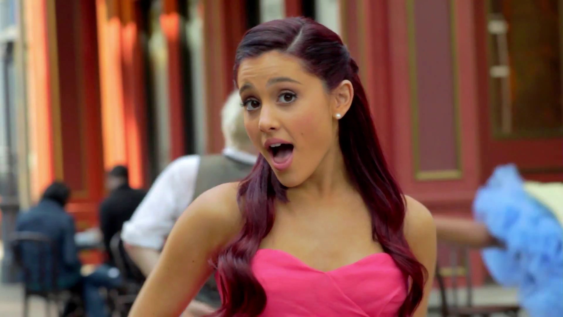 Ariana Grande Super cute - Image Abyss