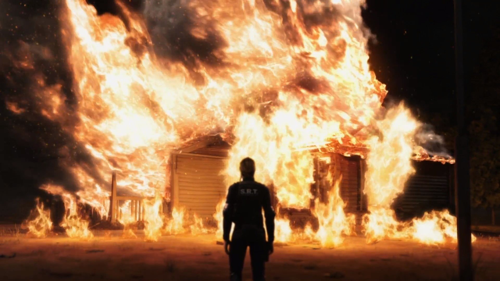  Resident Evil Degeneration: Burning House Scene