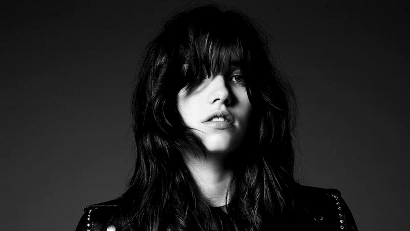 woman Grace Hartzel Image