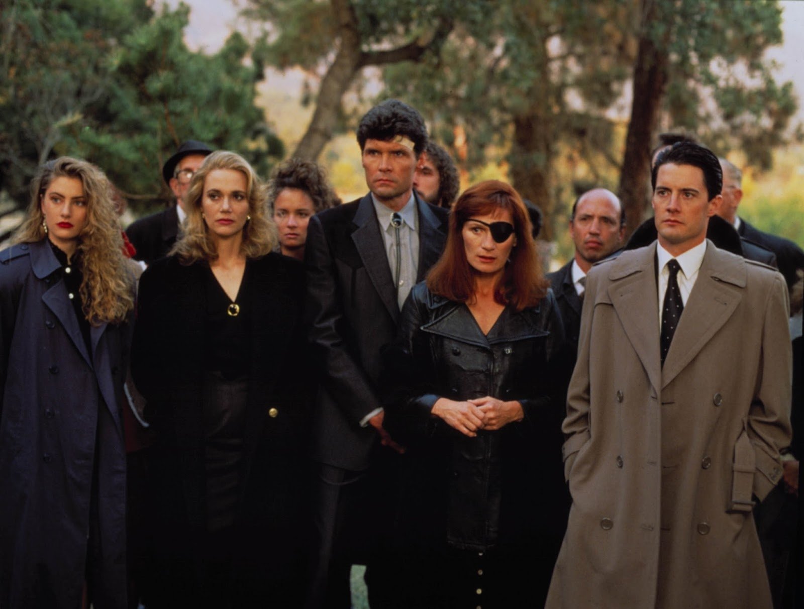 Twin Peaks 1990 Cast Image - ID: 174980 - Image Abyss