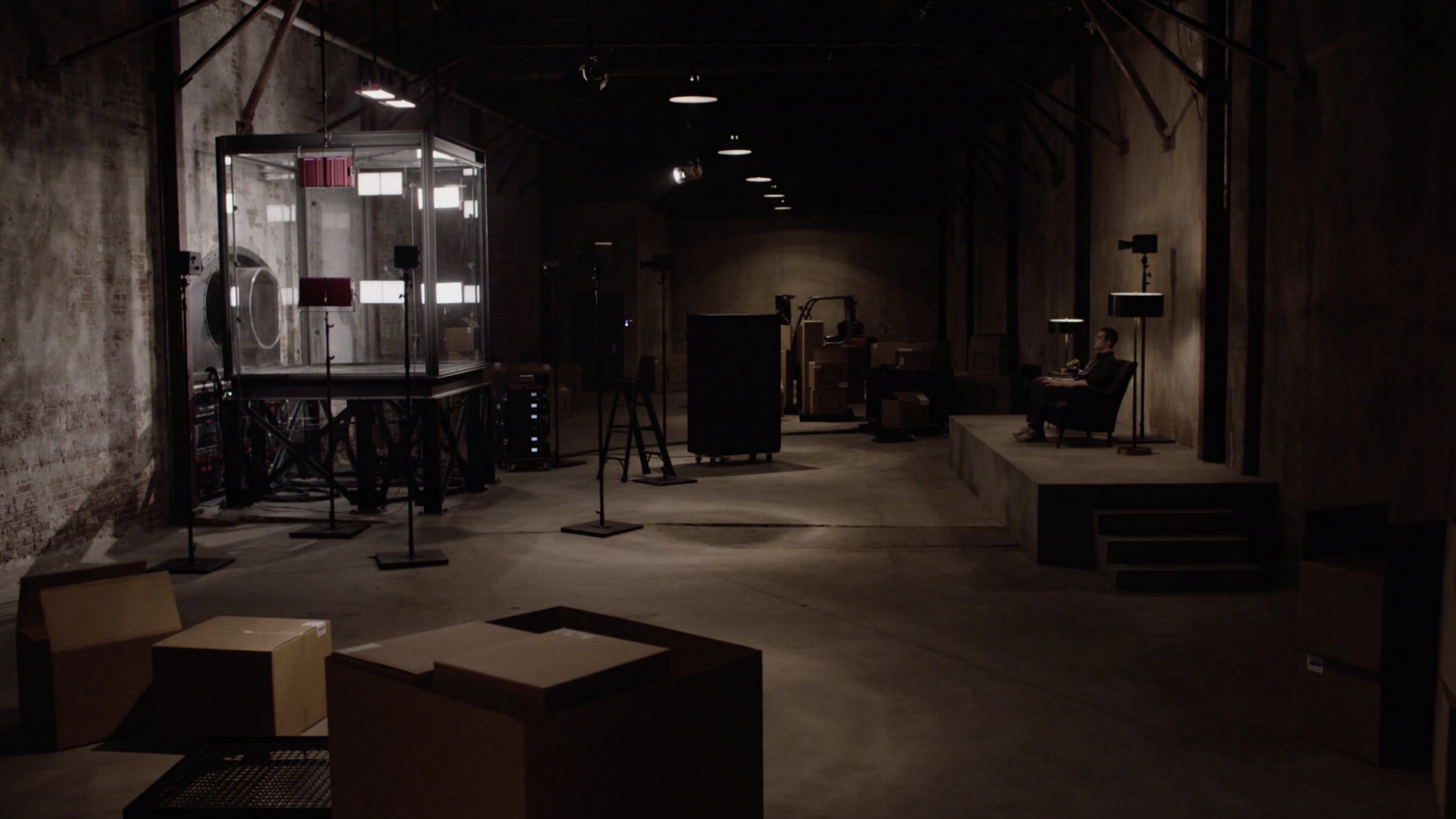  Twin peaks glass box