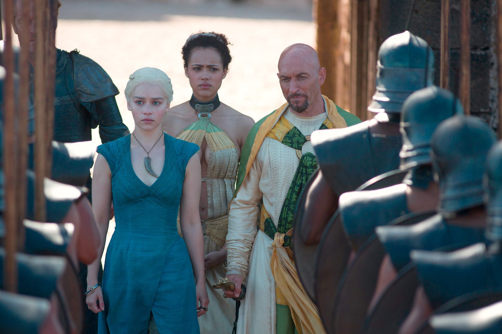 Nathalie Emmanuel Emilia Clarke Missandei (Game Of Thrones) Daenerys Targaryen TV Show Game Of Thrones Image
