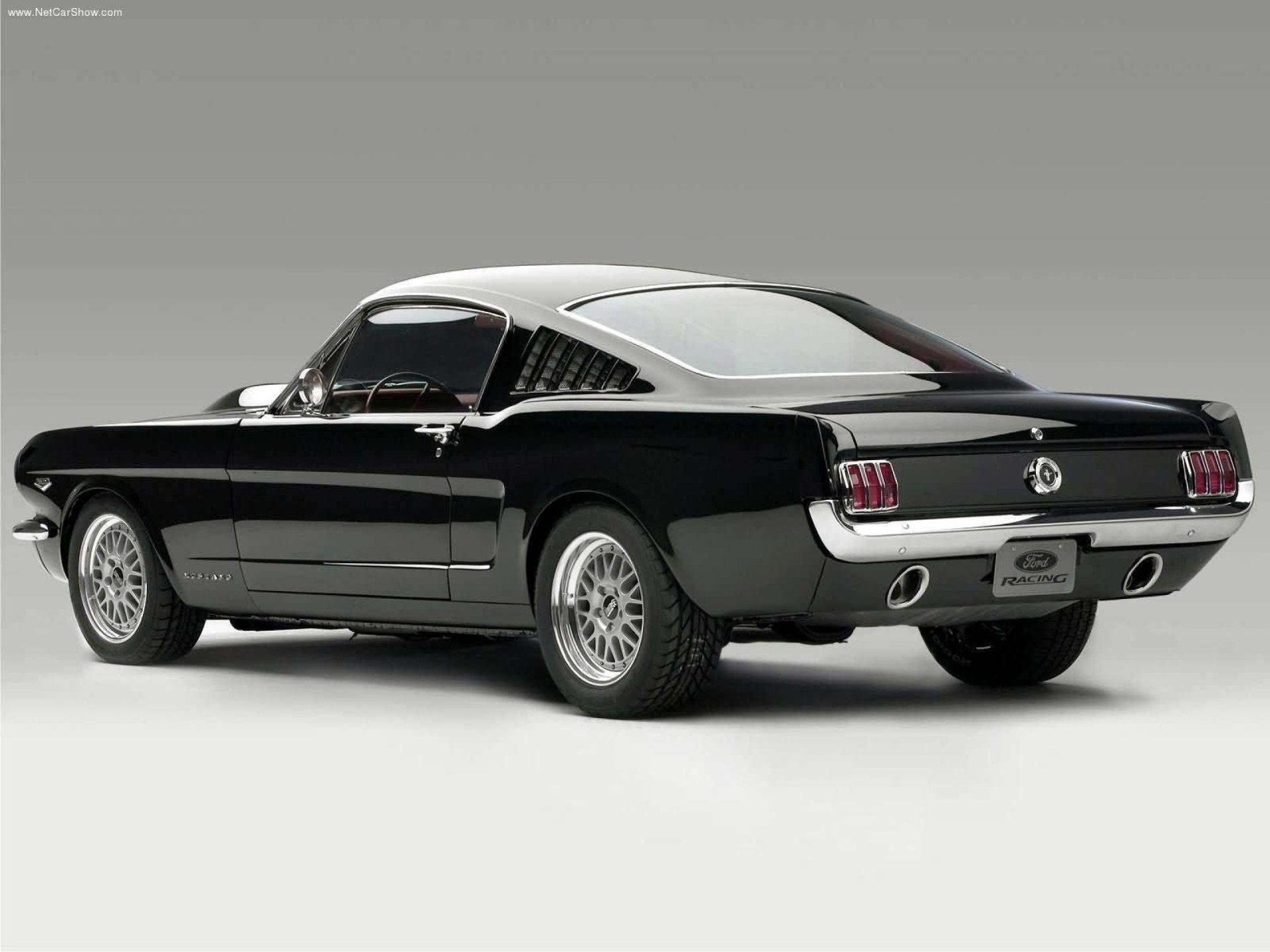 vehicle Ford Mustang Fastback Image