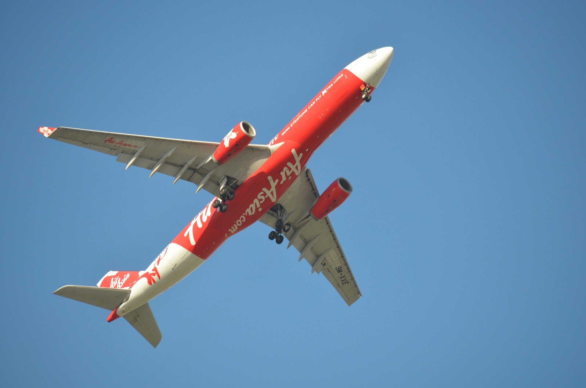  9M-XXE AirAsia X Airbus A330-343 over Sydney Airport