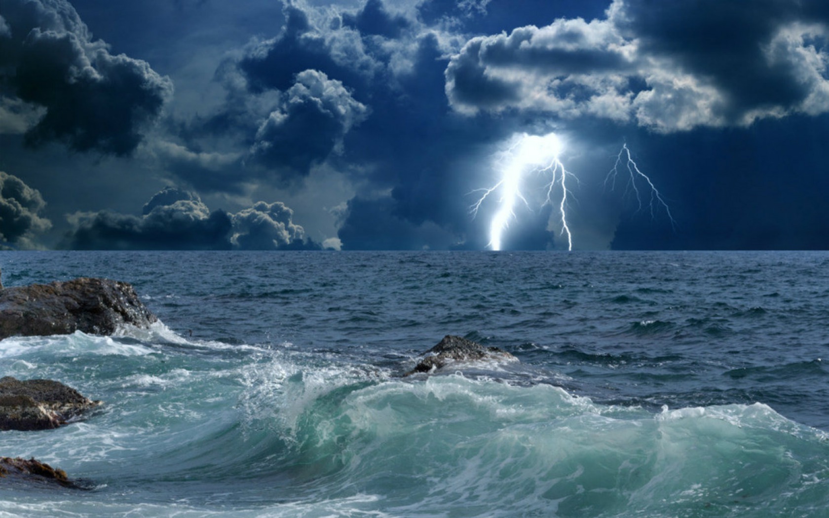 Storm Clouds and Lightning over the Ocean - Image Abyss