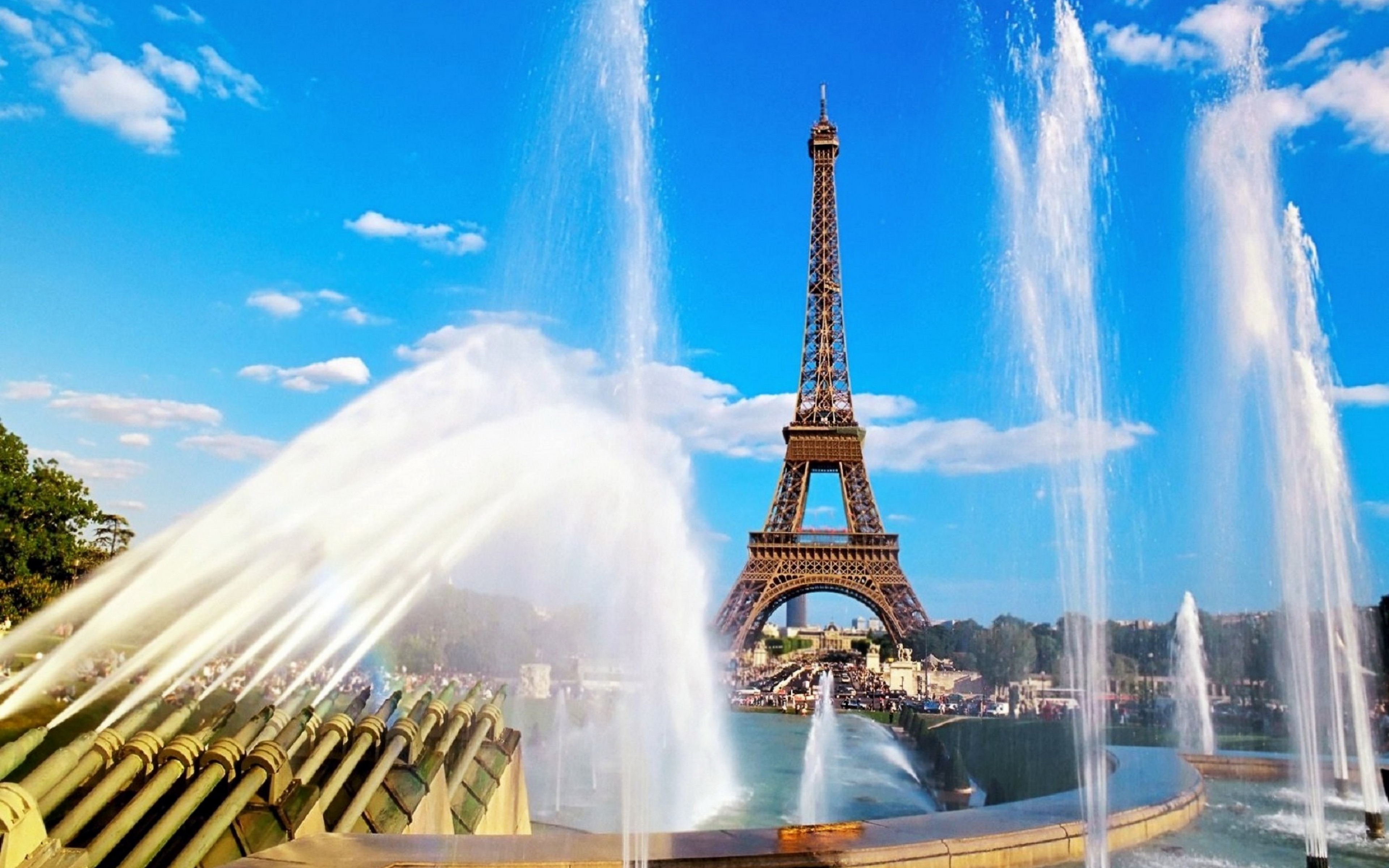 Памятники природы и культуры франции. Эйфелева башня в Париже. Эйфель башня Франция. Эйфелева башня (г. Париж).