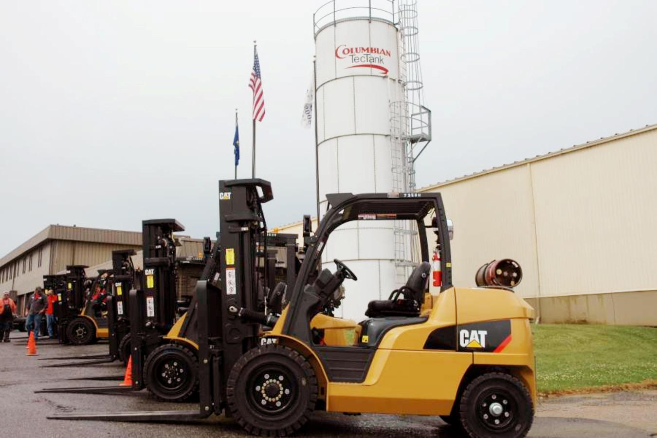 catapillar forklift