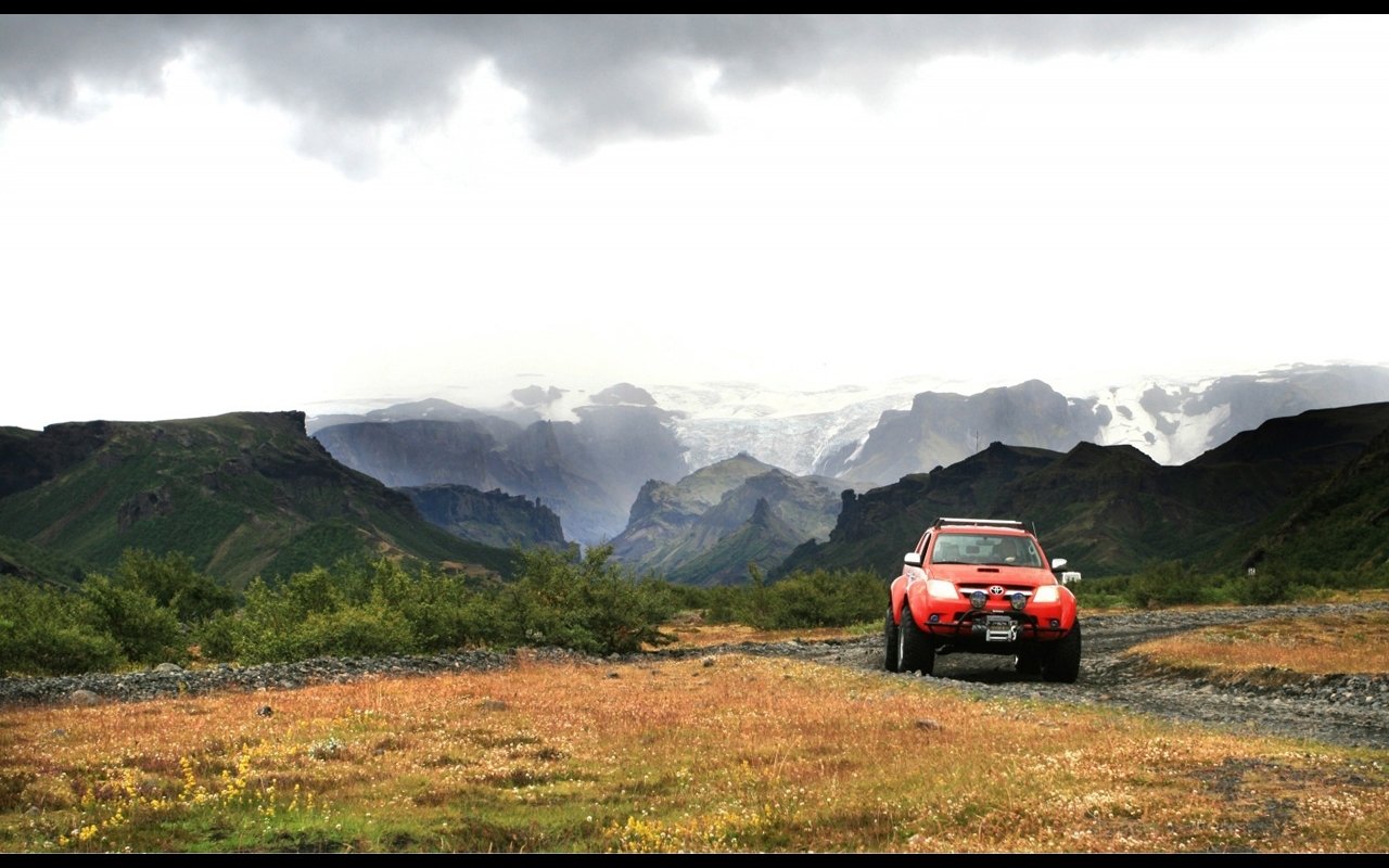 vehicle Toyota Hilux Image