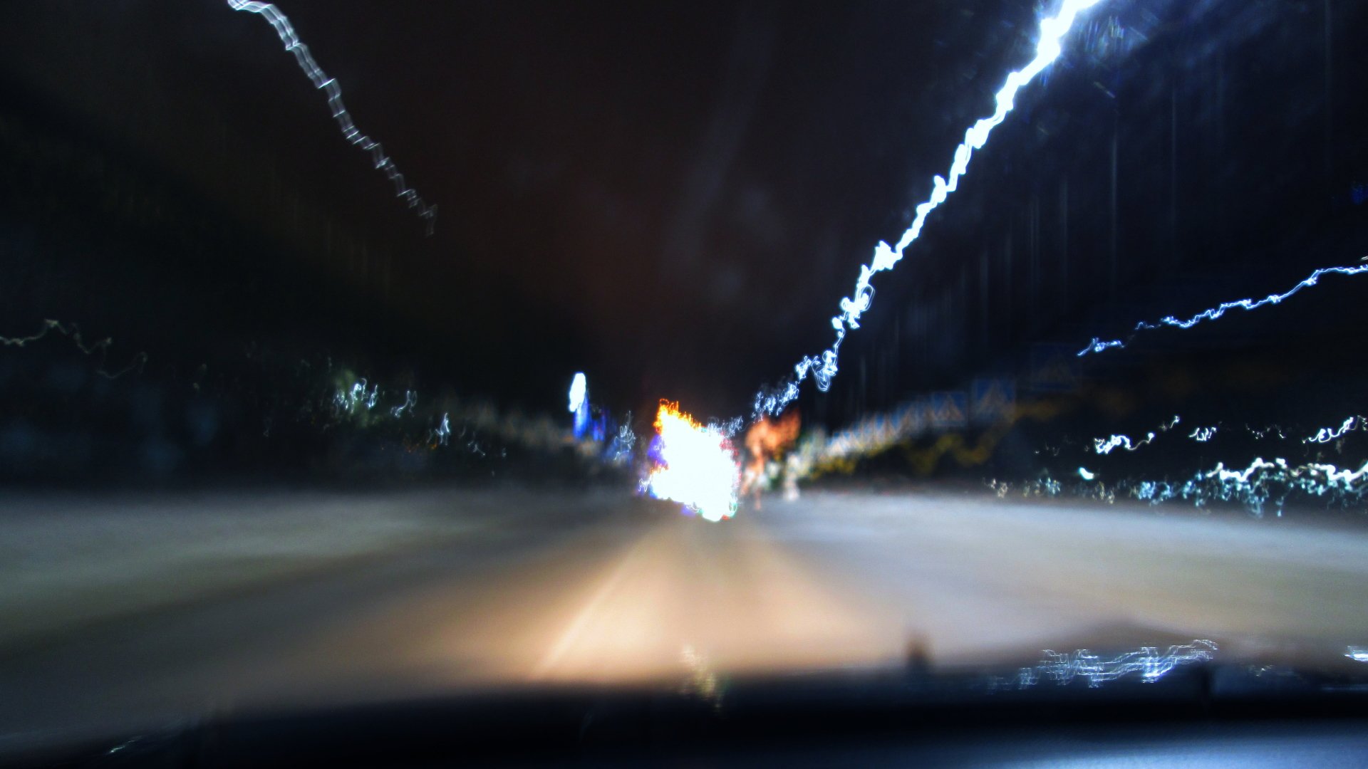 night photography rain Image