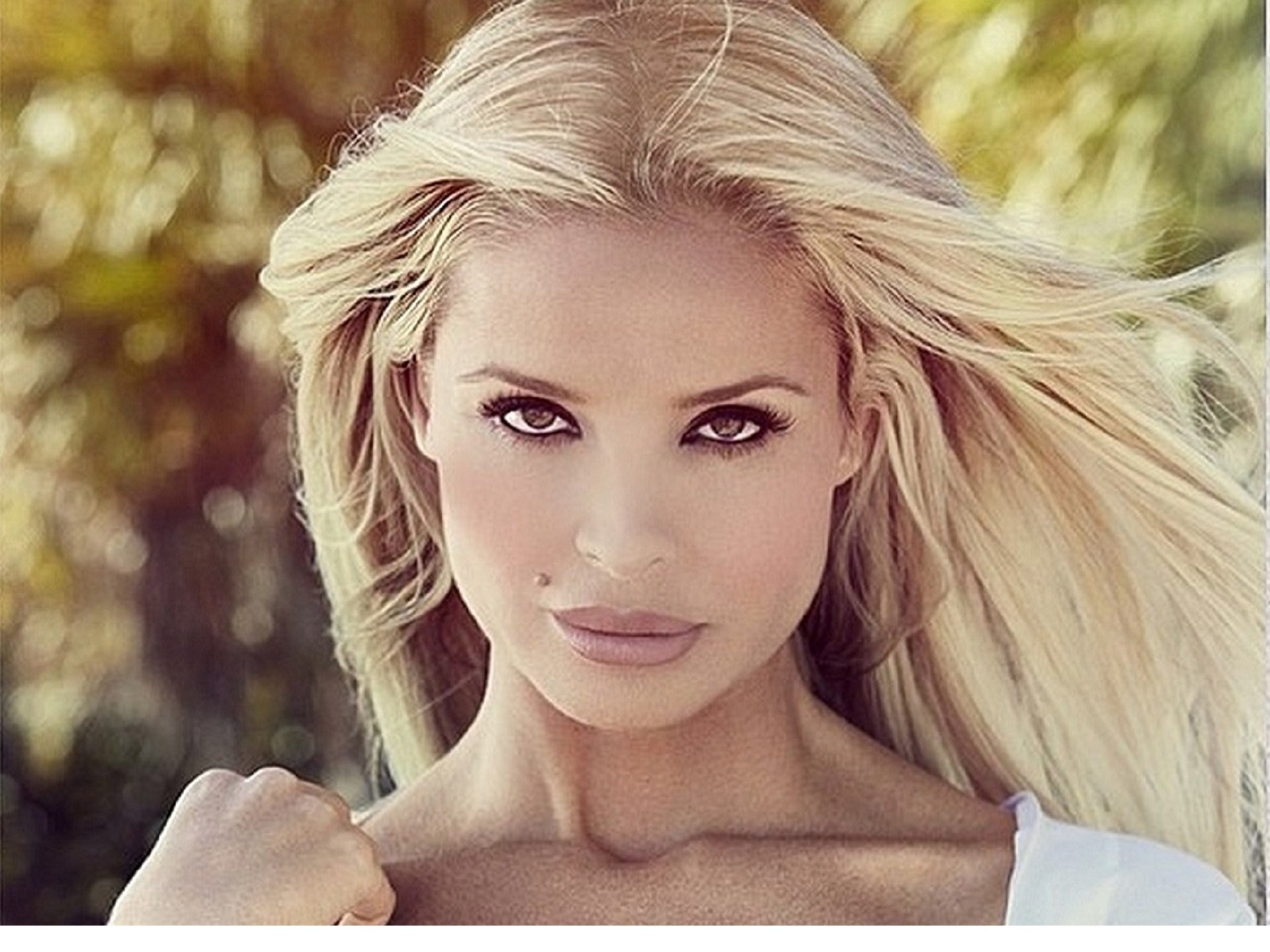 Monica Hansen Image ID 2292 Image Abyss