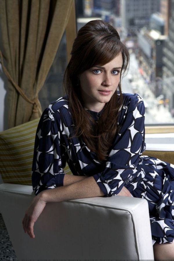 Celebrity Alexis Bledel Image