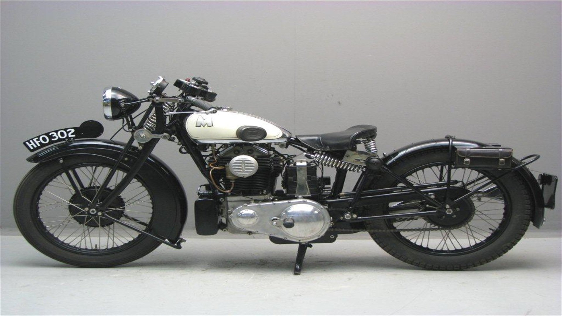 vehicle matchless silver hawk Image