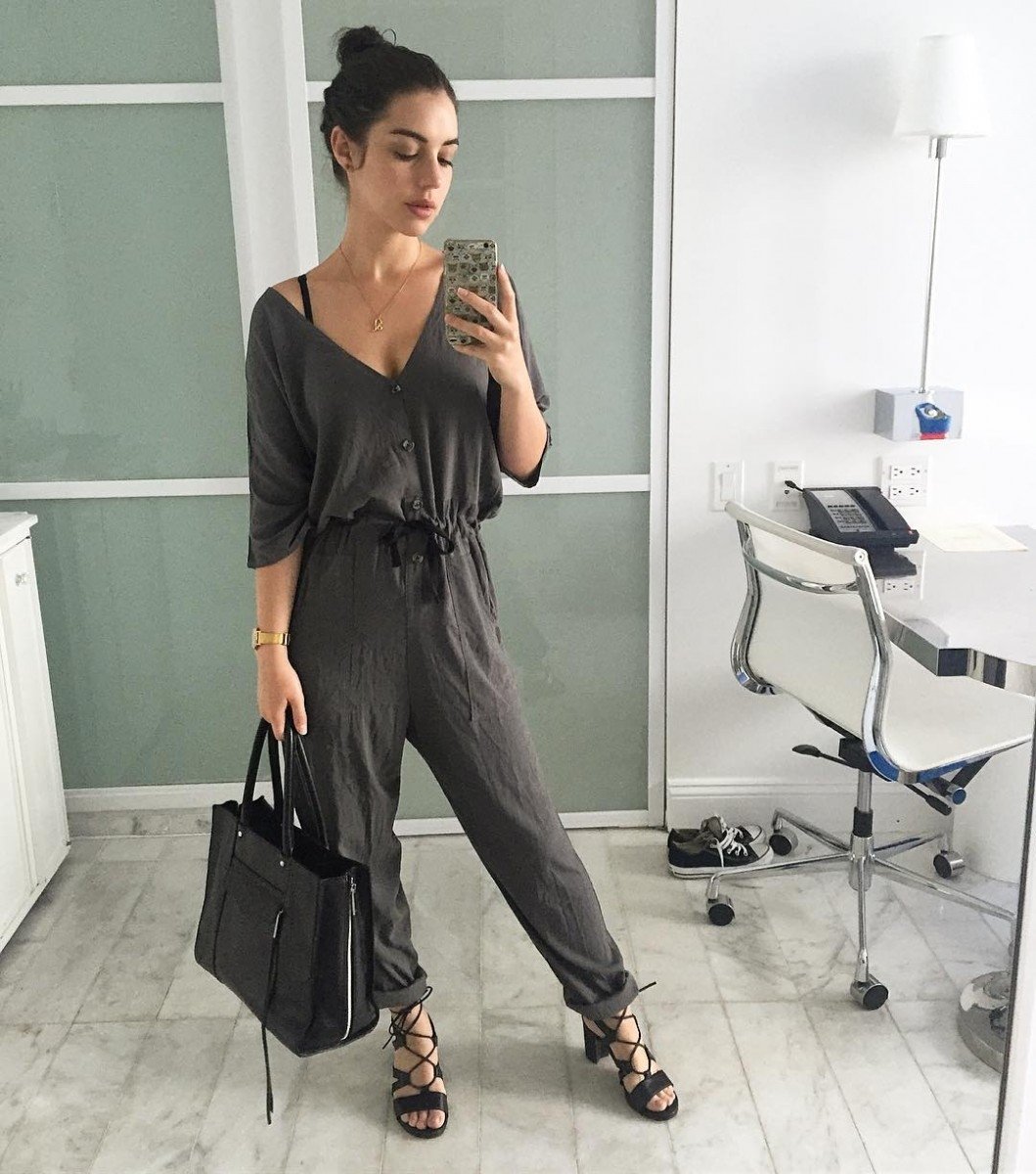 Celebrity Adelaide Kane Image