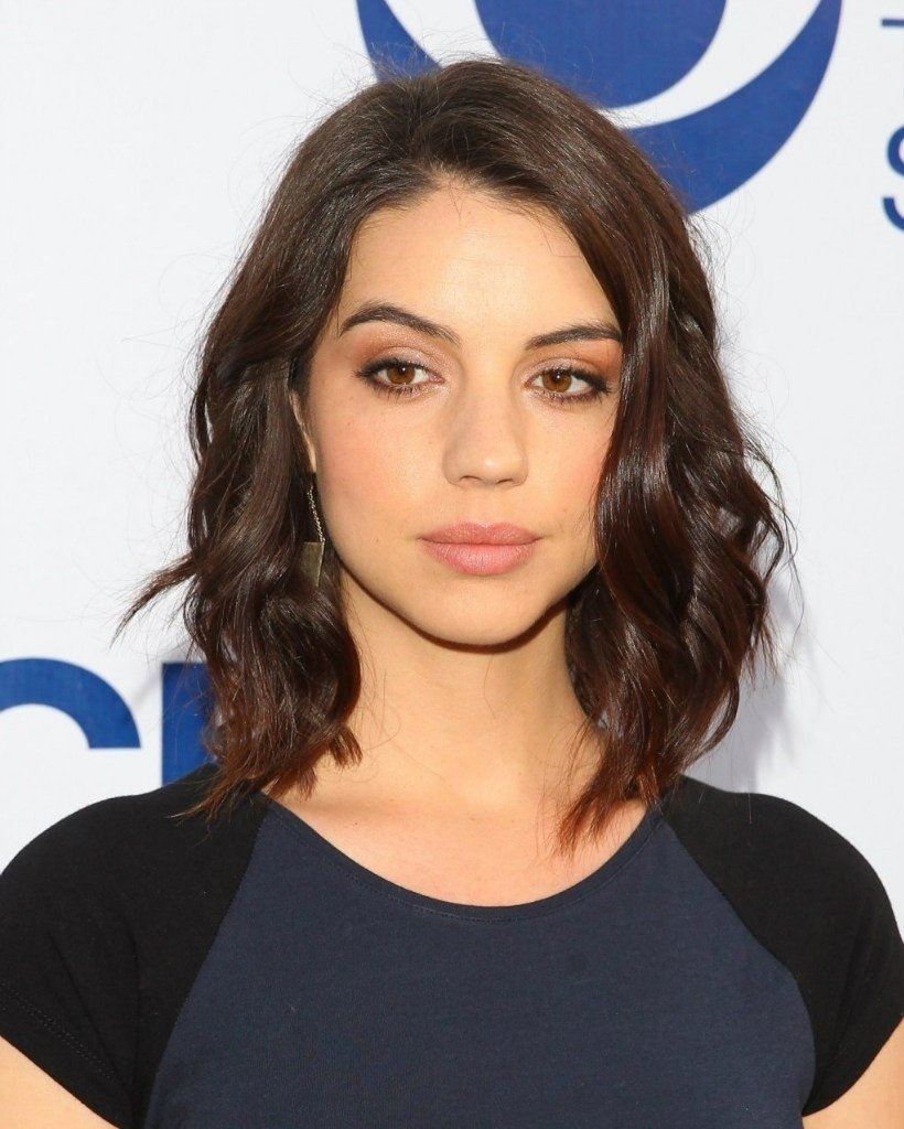 Celebrity Adelaide Kane Image