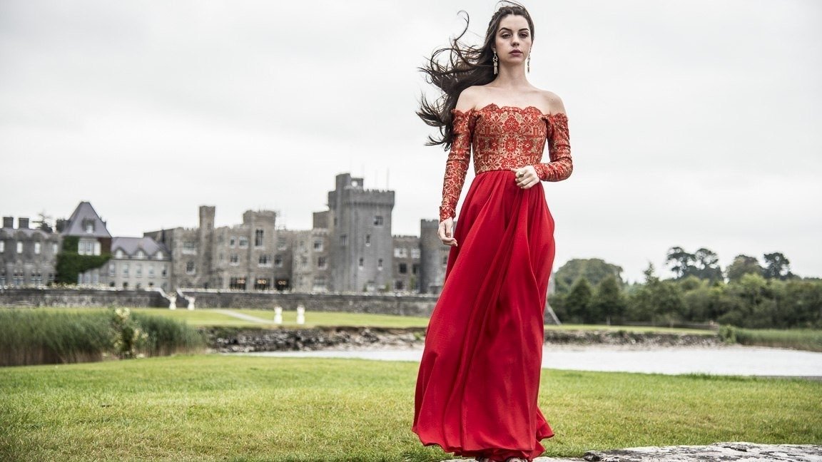 Celebrity Adelaide Kane Image