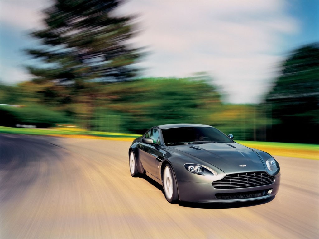 Aston Martin Picture
