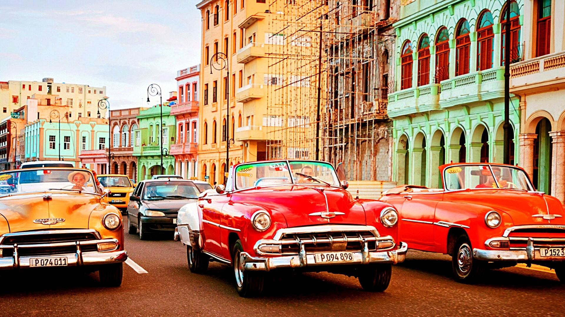 Vintage Cars in Havana, Cuba