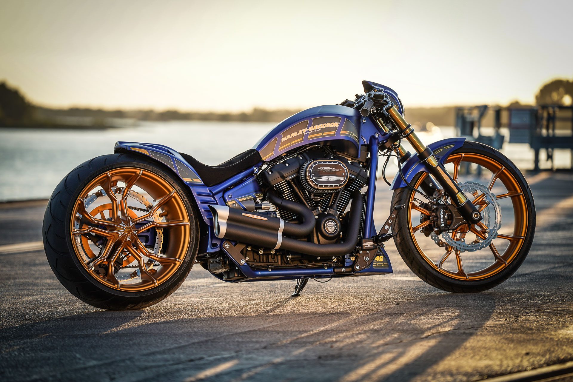 Mugello customized Thunderbike Harley-Davidson Breakout by Ben Ott ...