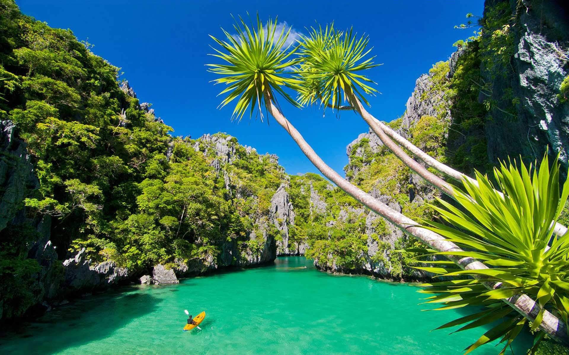 Kayaking in the Phillipines