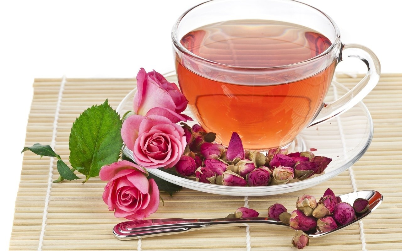 Delicate Rose Tea Delight: Savor the Floral Harmony
