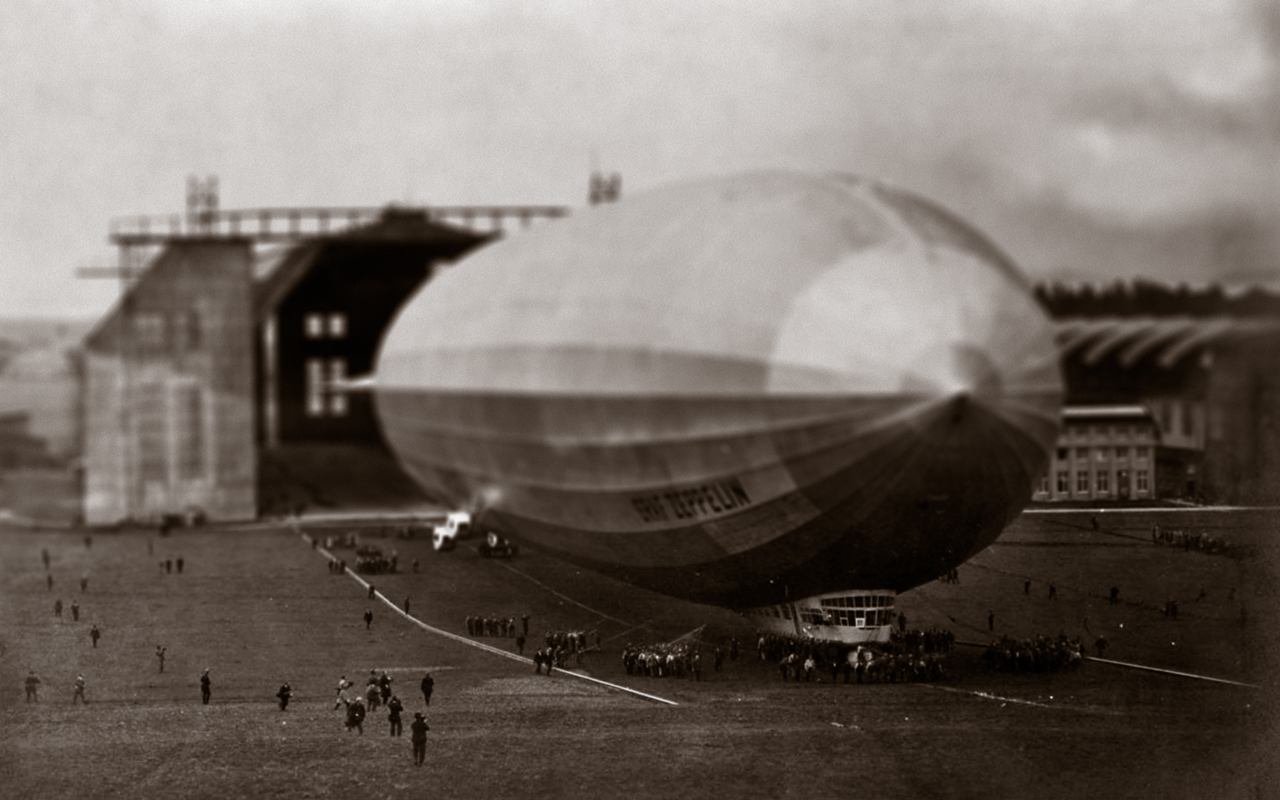 Blimp Picture
