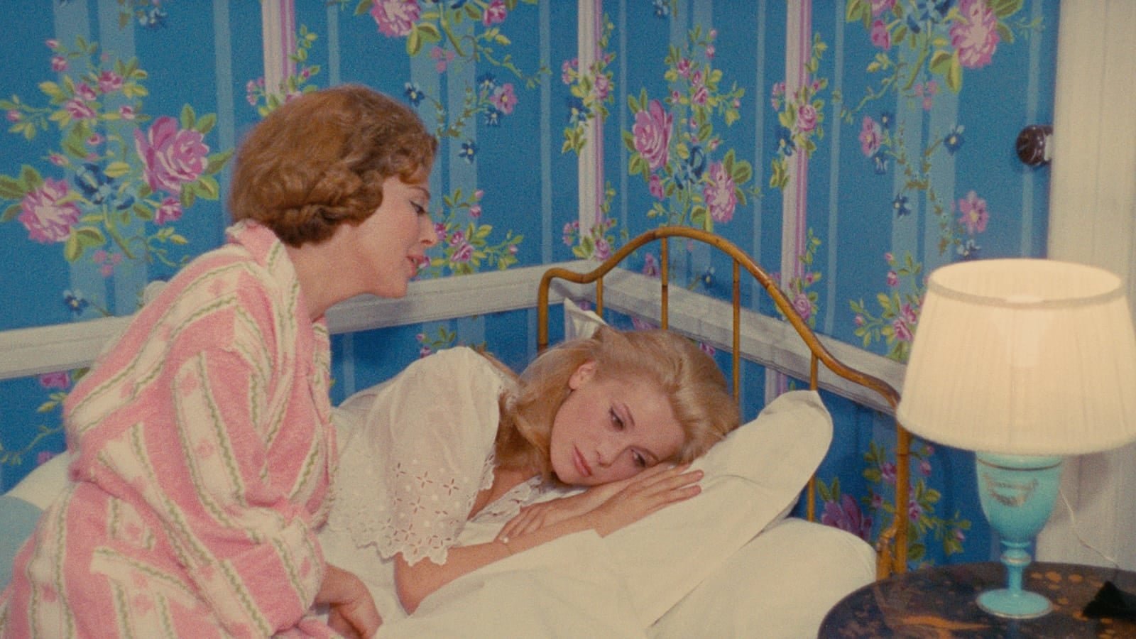 movie The Umbrellas of Cherbourg Image