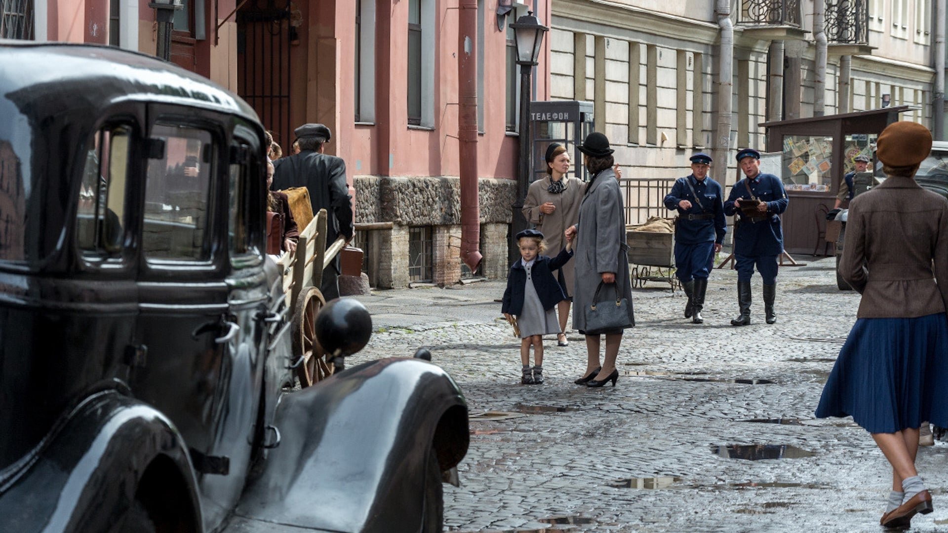 movie Saving Leningrad Image