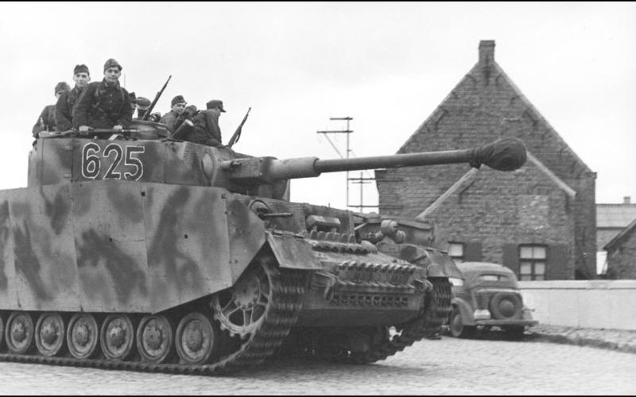  German Panzer IV with a Long 75mm gun