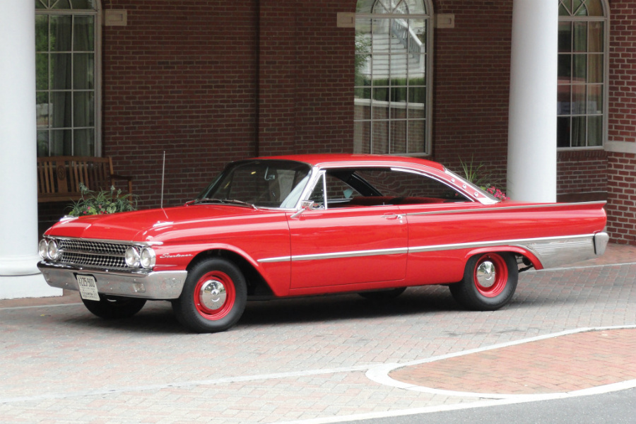 Ford Galaxie 1961