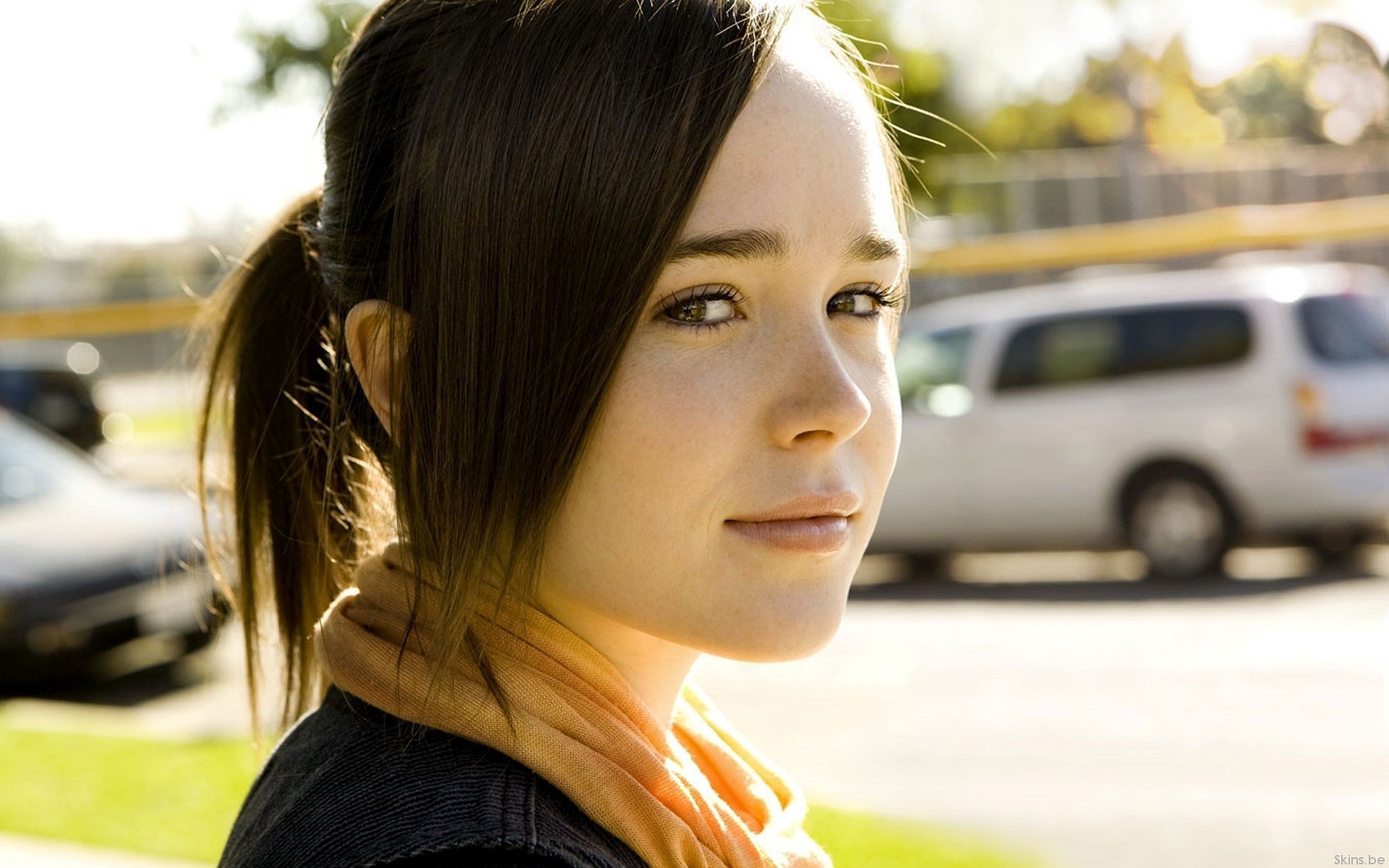 Celebrity Ellen Page Image