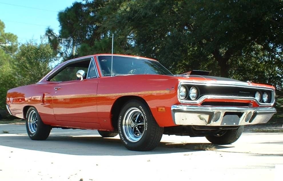 vehicle Plymouth Image