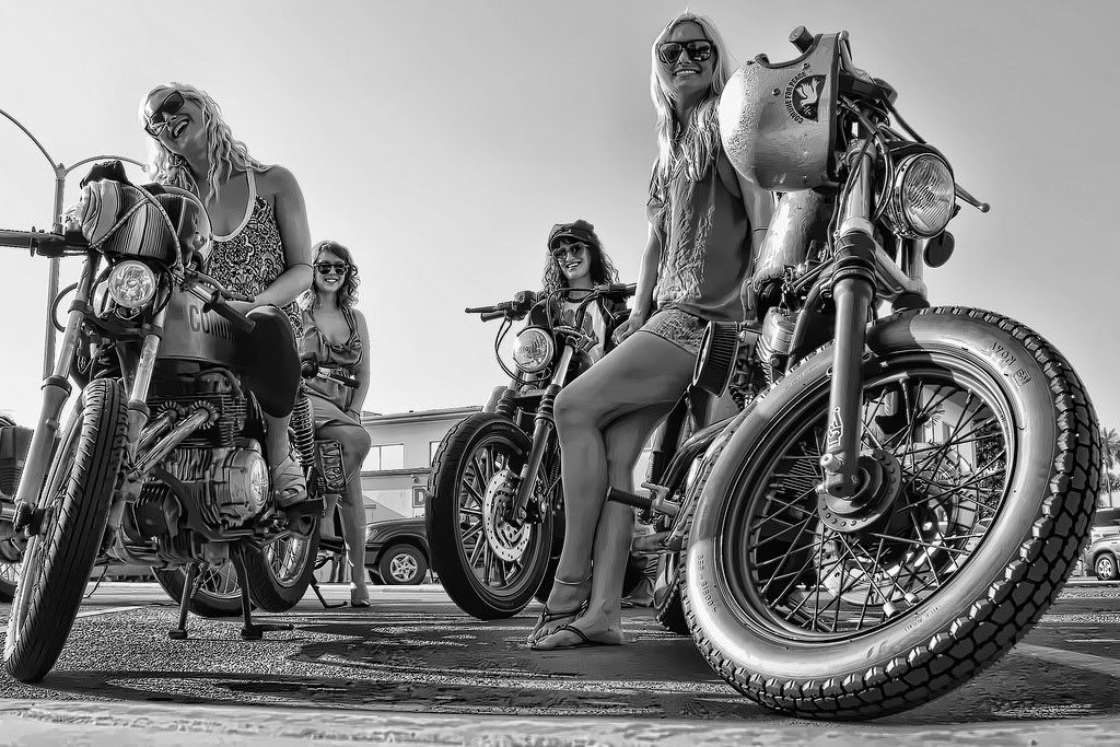 woman Girls & Motorcycles Image