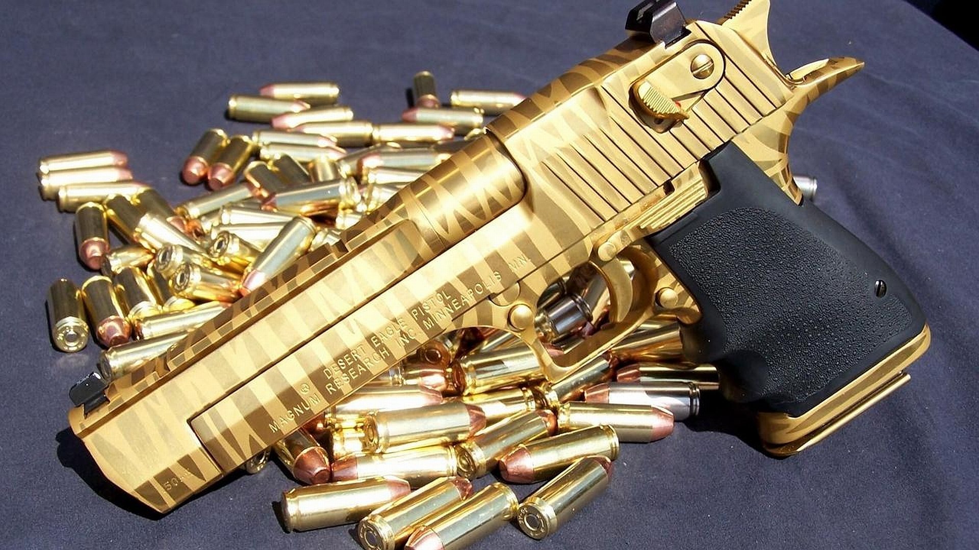 man made handgun Image