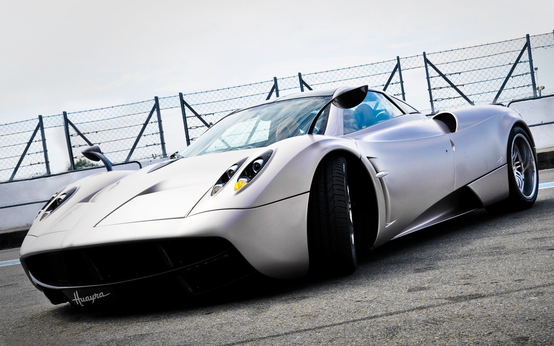vehicle Pagani Image