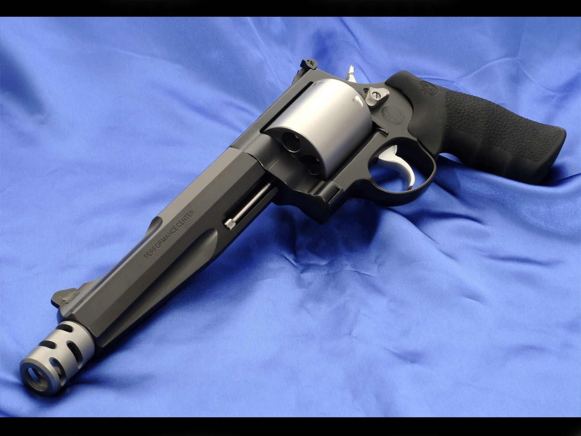  Gun