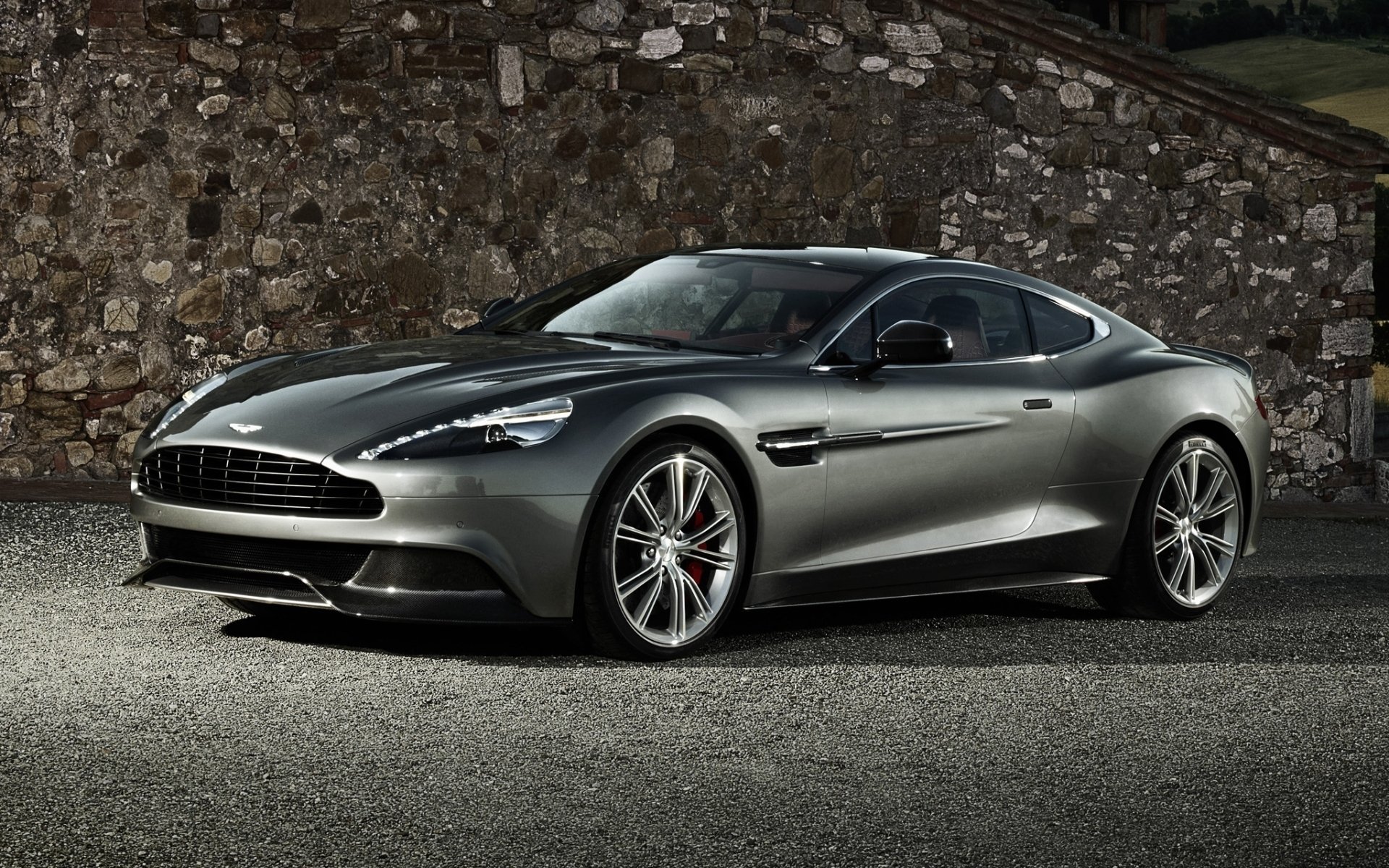 Download Vehicle Aston Martin Image