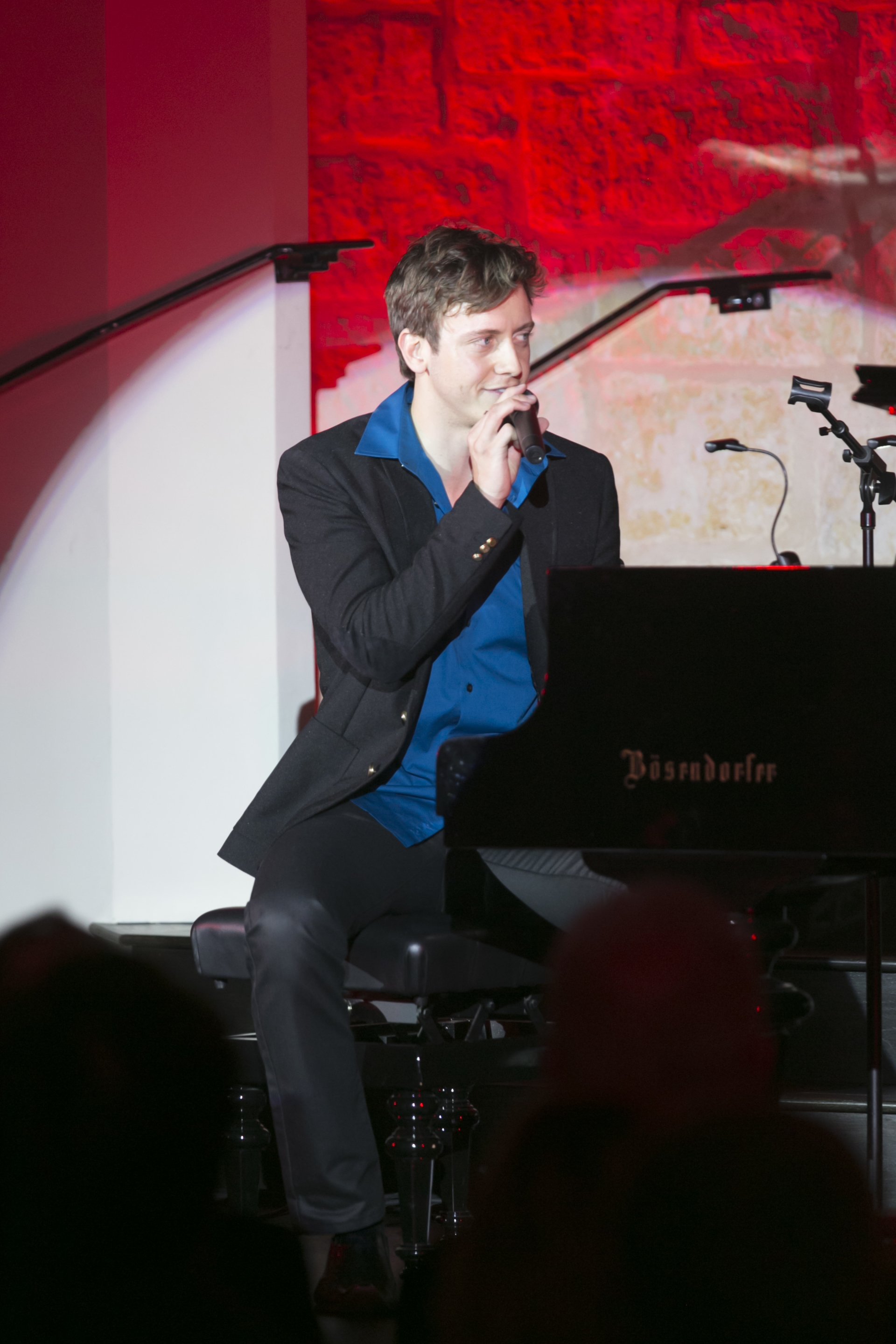 Reuel Piano