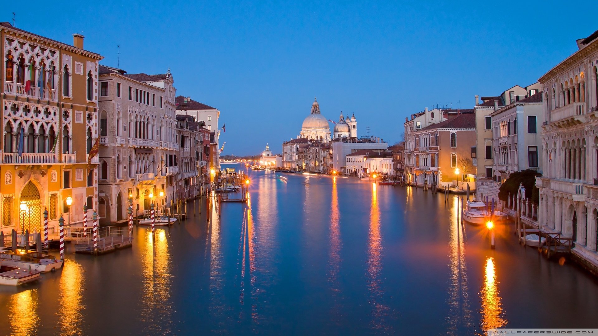  Venice _night