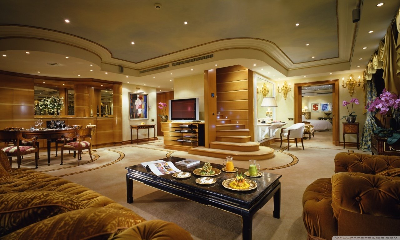  Luxury apartment