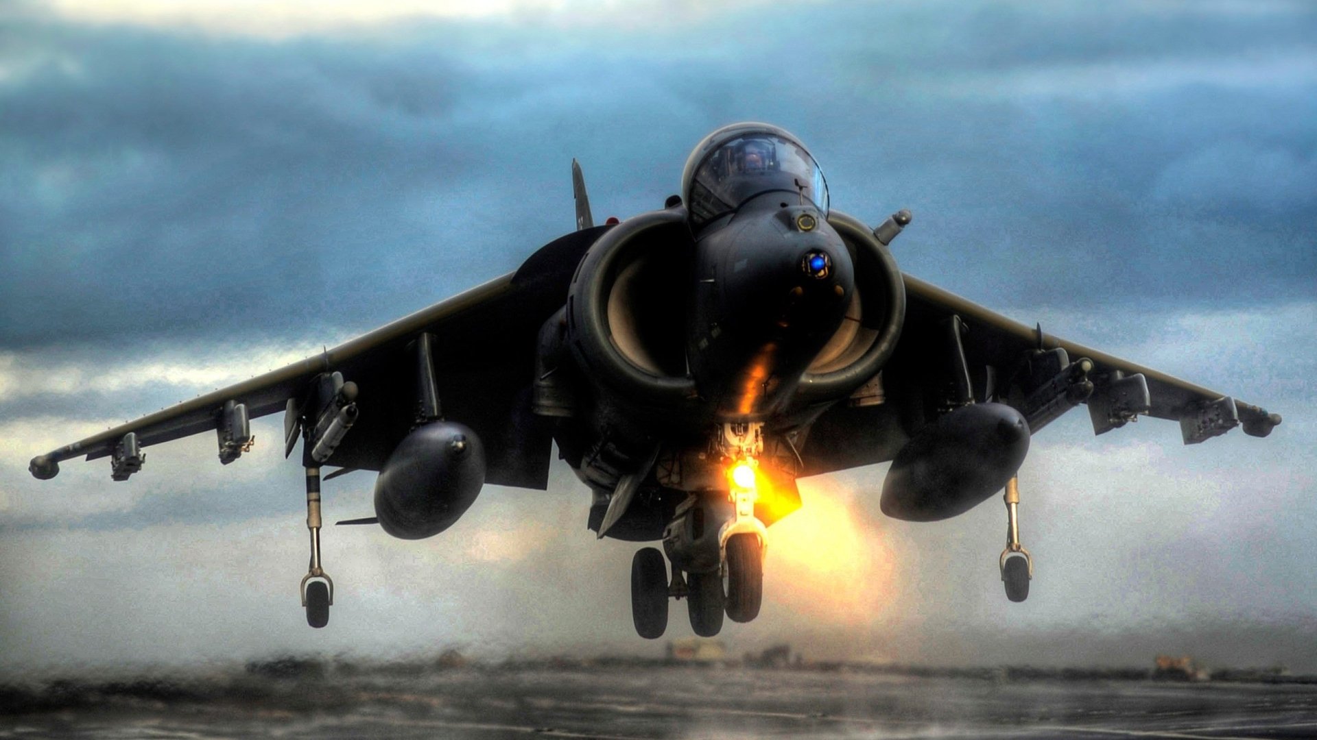 Download Military McDonnell Douglas AV-8B Harrier II Image