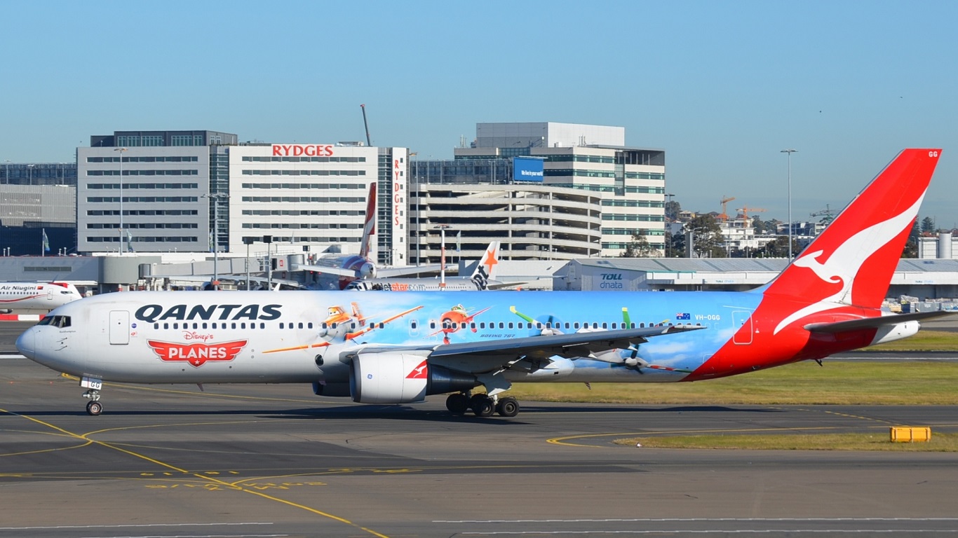 Disney's Planes at Sydney Airport by lonewolf6738