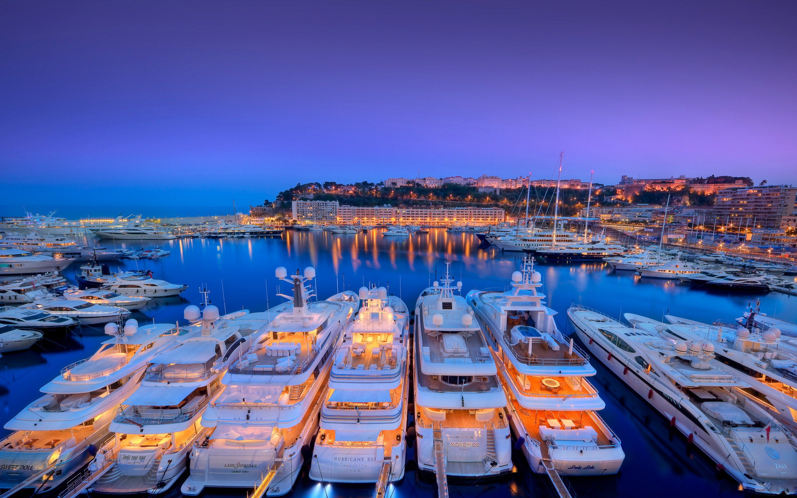 Harbor Picture by Crevisio