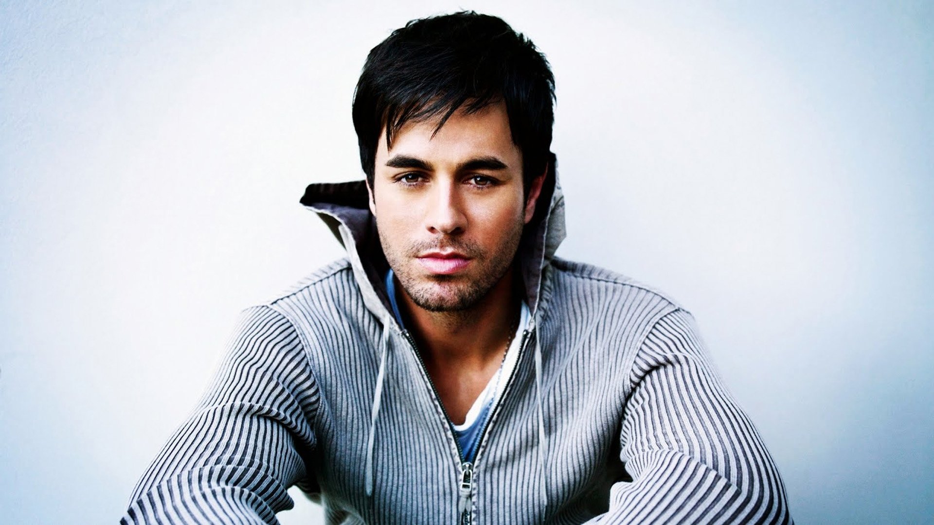 music Enrique Iglesias Image